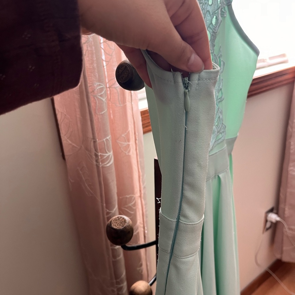 Teal detailed event dress - Picture 3 of 10